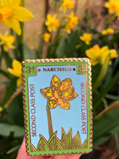 Vintage Daffodil stamp Hard Enamel Lapel Pin Badge